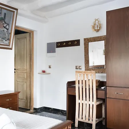 Liva Mare - Serifos 3*