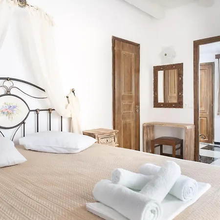 Liva Mare - Serifos 3* Livadakia