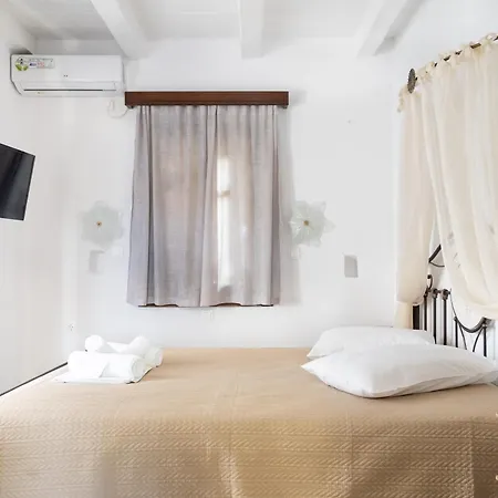 Liva Mare - Serifos 3* Livadakia