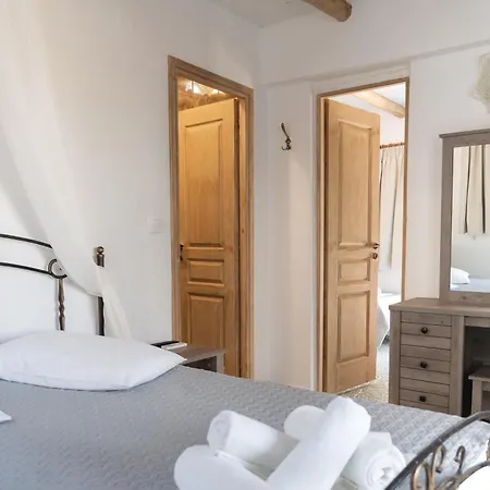 Liva Mare - Serifos Appart hôtel