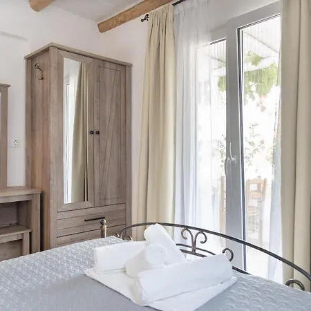 Liva Mare - Serifos Appart hôtel Livadakia